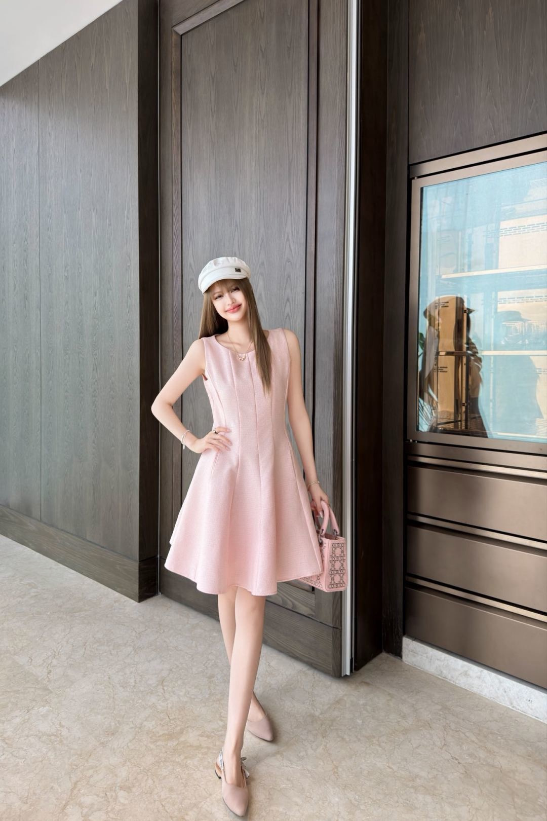 CD New sleeveless dress
