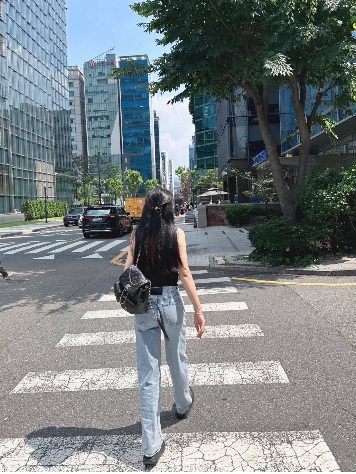 Chan New 23A duma double pocket backpack