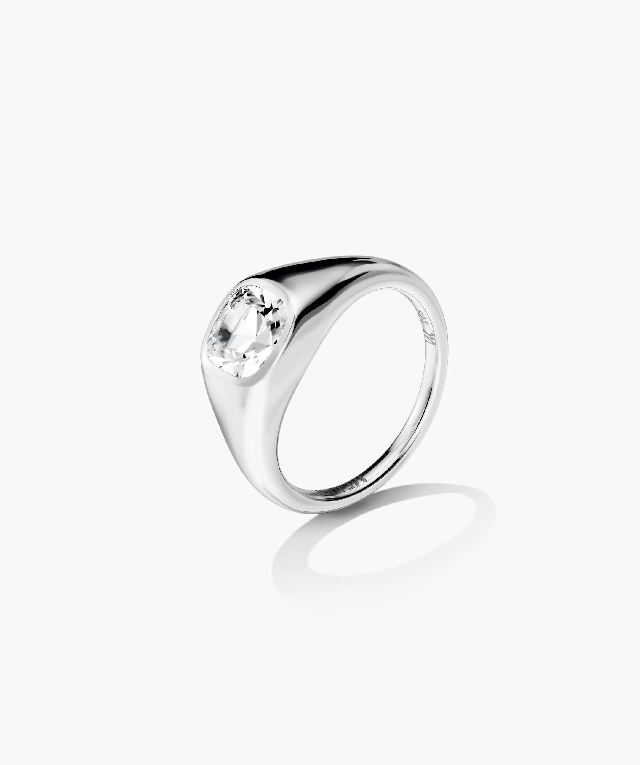 Jude Pinky Signet Ring