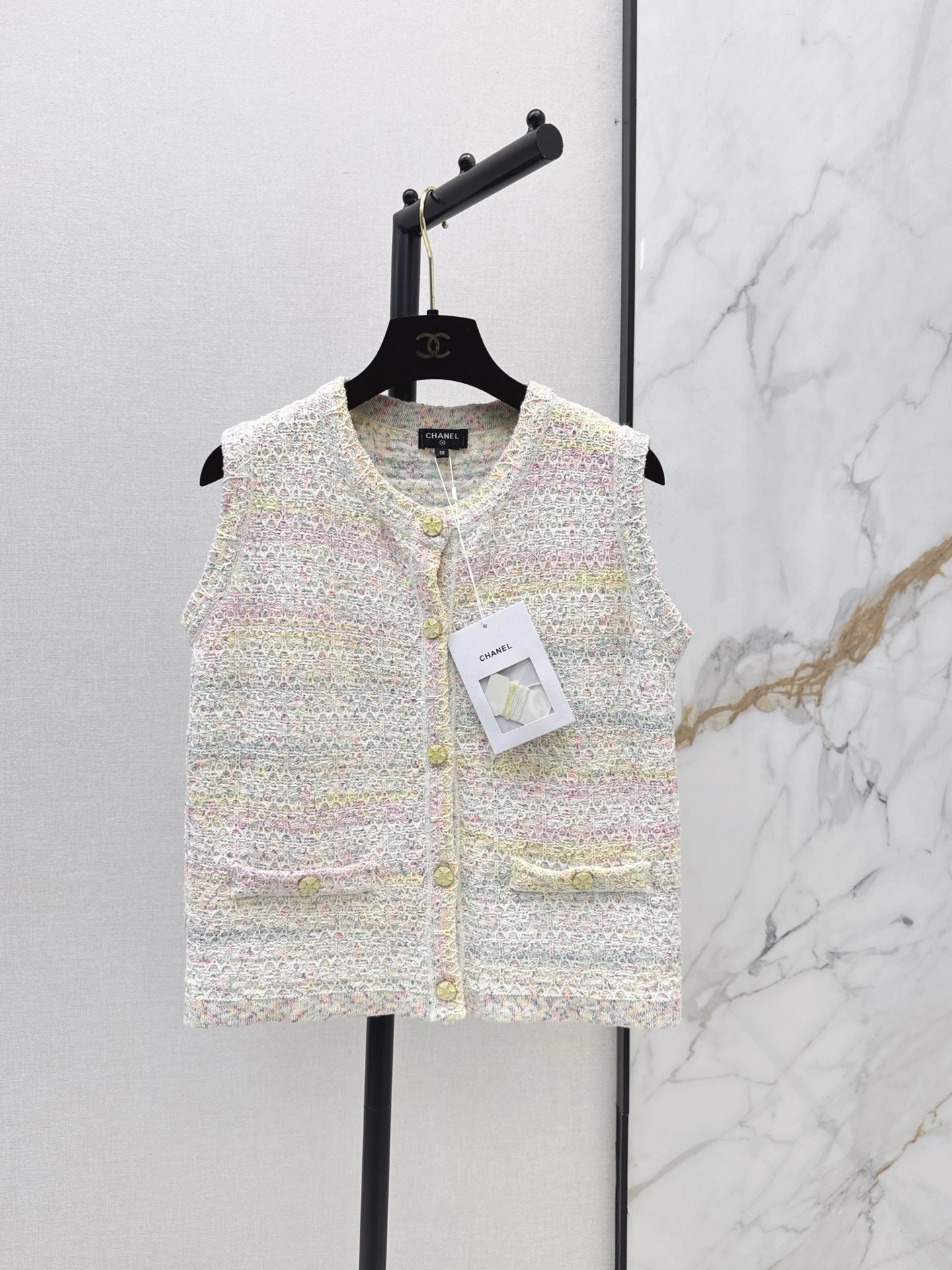 Chan New woven vest