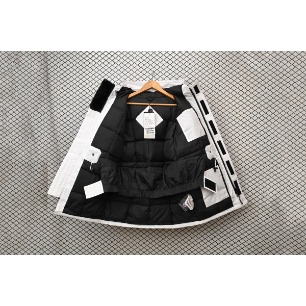 CANADA GOOSE Off White（down jacket）