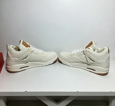 Air Jordan 4 Retro Levi's White (Levi's Tag)