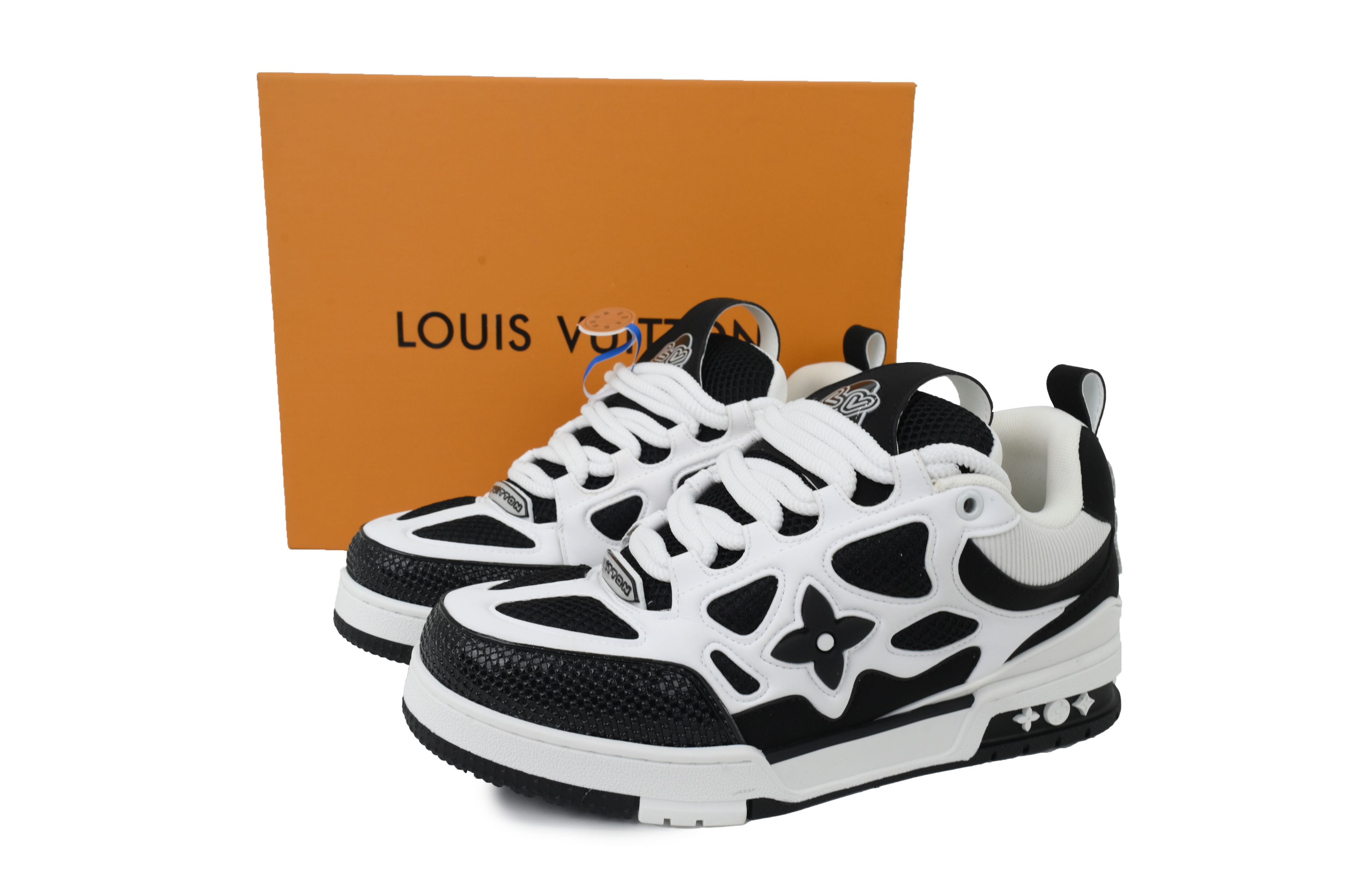 Pkkicks God Batch LOUIS VUITTON Black And White