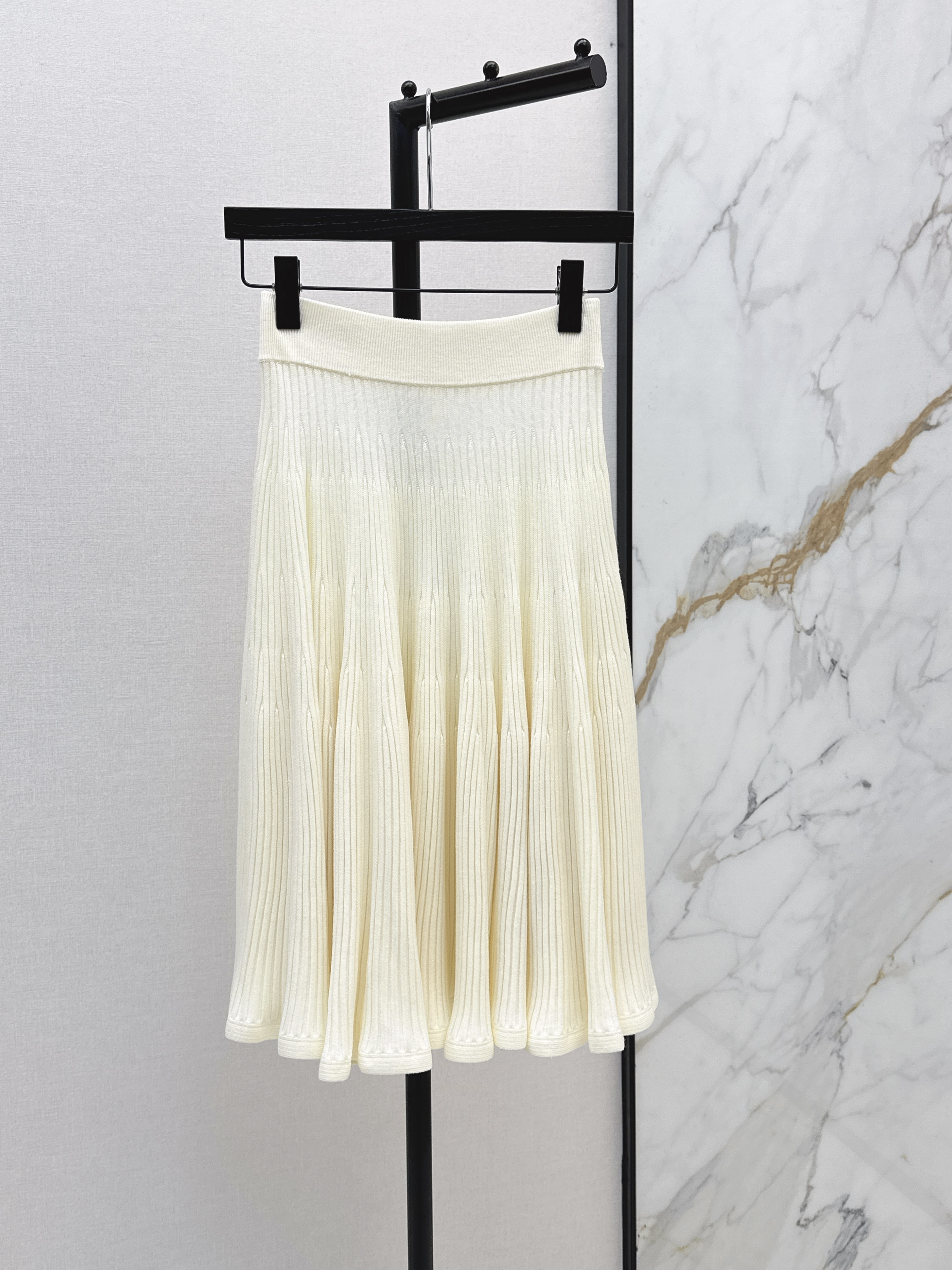 Louis New Knitted skirt