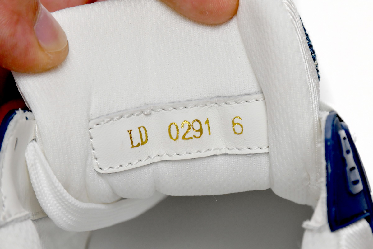 Pkkicks God Batch LOUIS VUITTON Trainer Cowboy Blue FD0291
