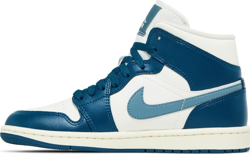 Wmns Air Jordan 1 Mid 'Sky J French Blue' BQ6472-414