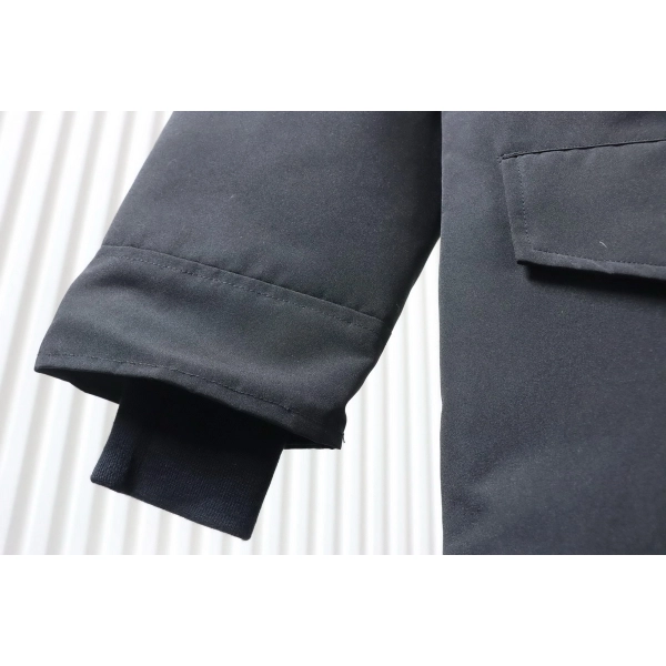 Canada Goose Down Jacket 13 Black
