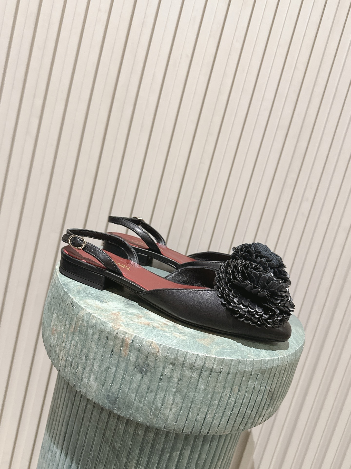 Chan NEW Camellia Flat Shoes