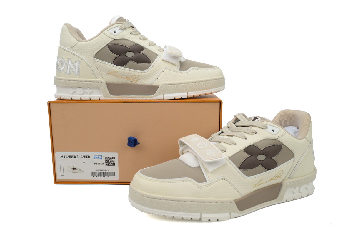 Pkkicks God Batch LOUIS VUITTON Trainer Monogram Flower Beige