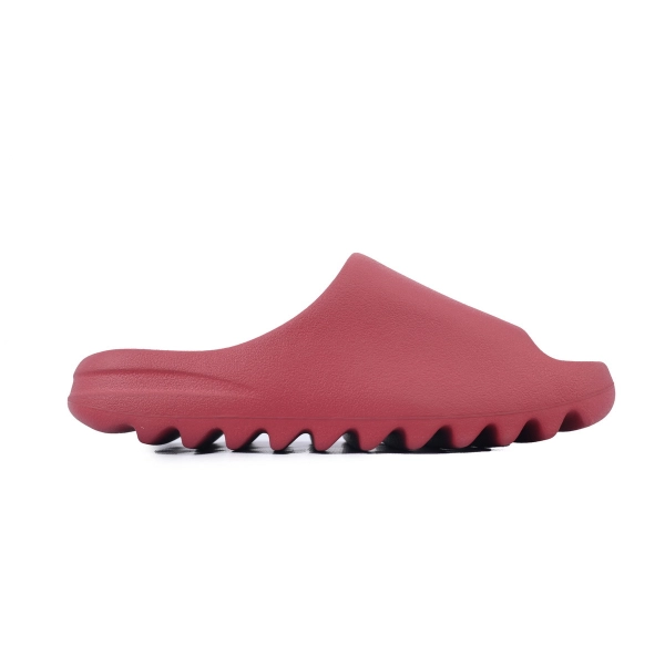 Dope sneakers Adidas Yeezy Carmine Red ID5988