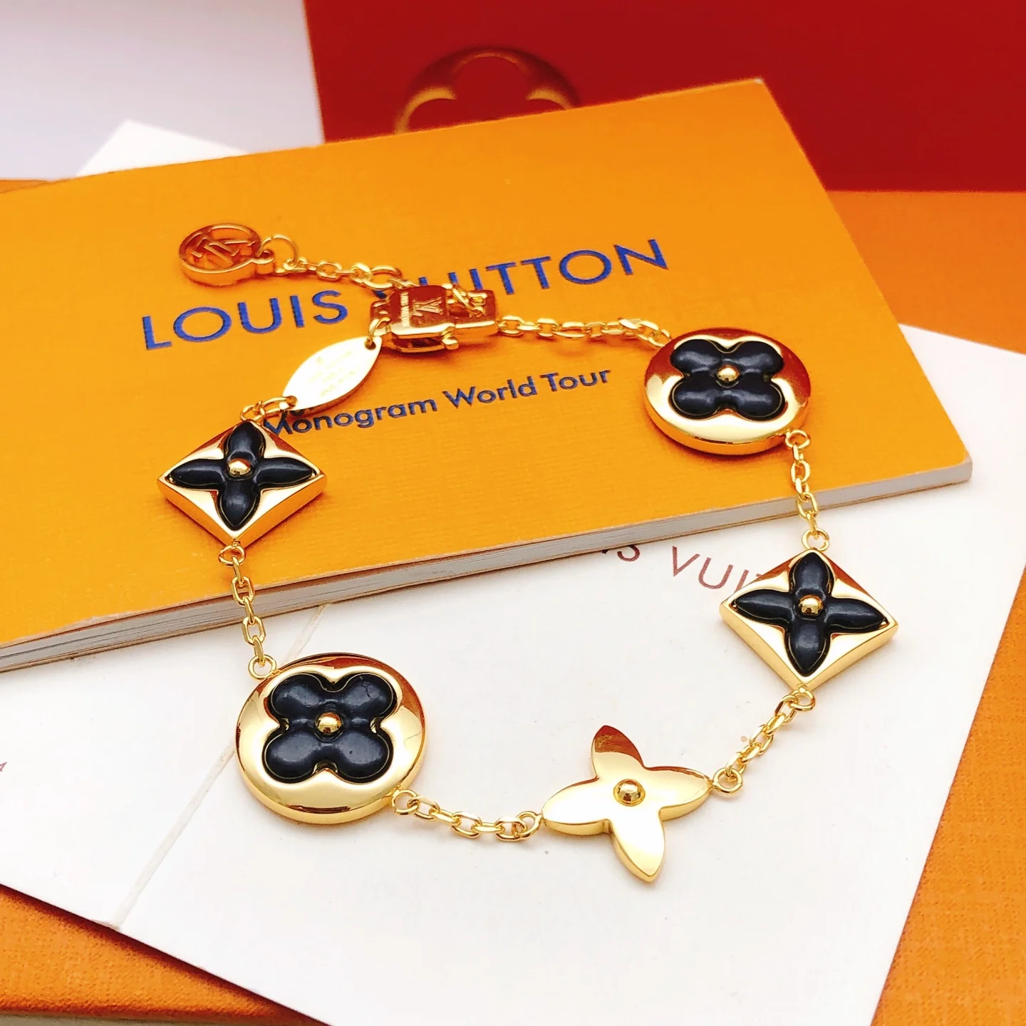 Louis New Black Fritillaria Bracelet