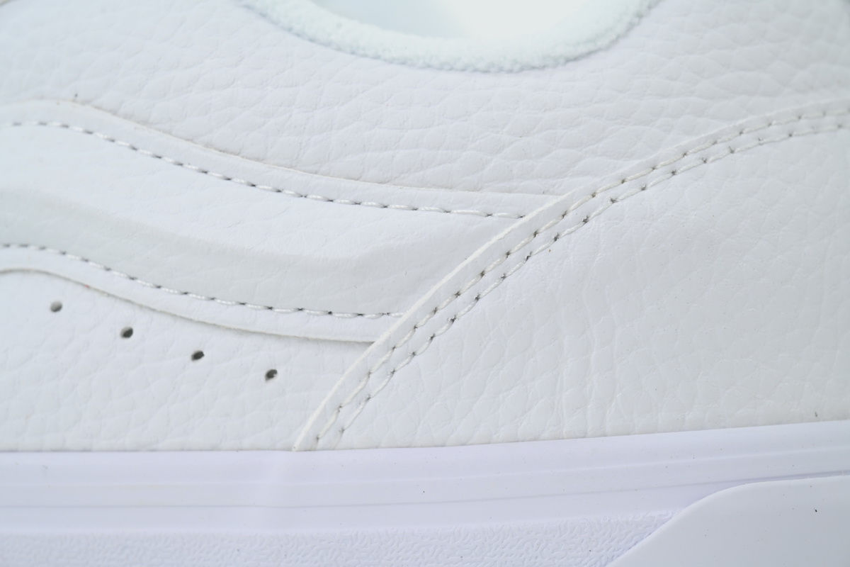 Vans Knu-Skool 'True White' VN0009QCW00