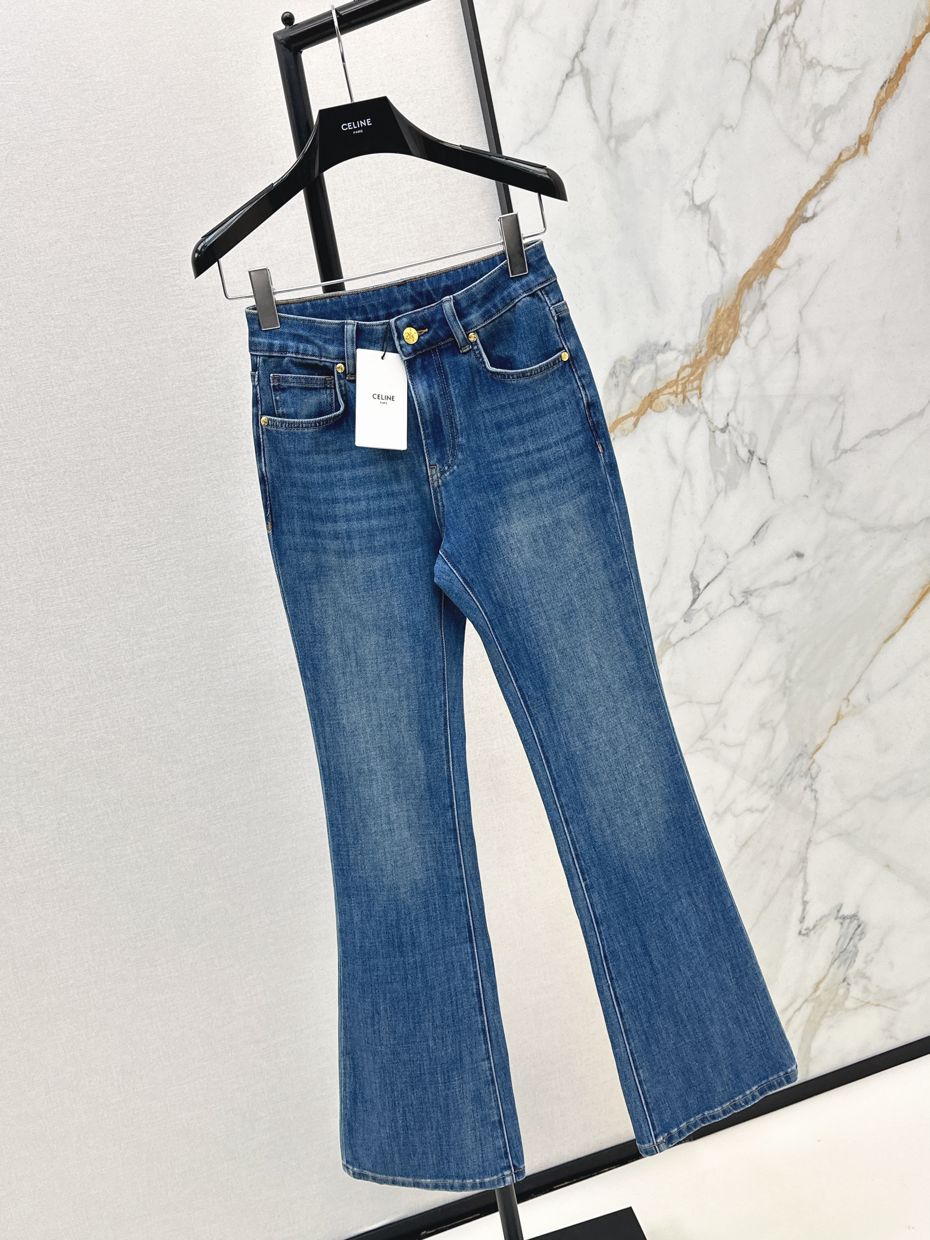 Celi New flared jeans