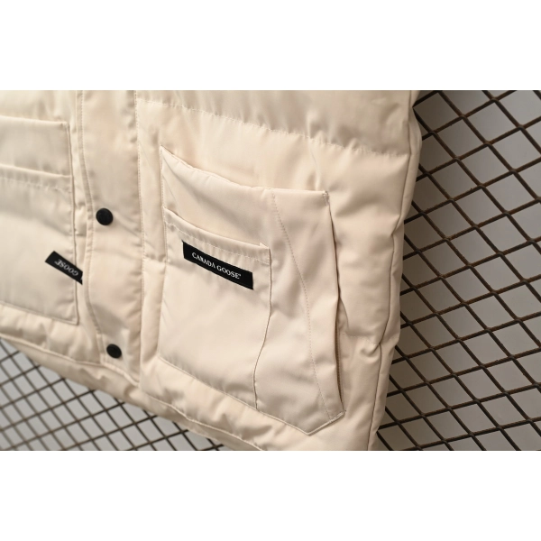 CANADA GOOSE Off White