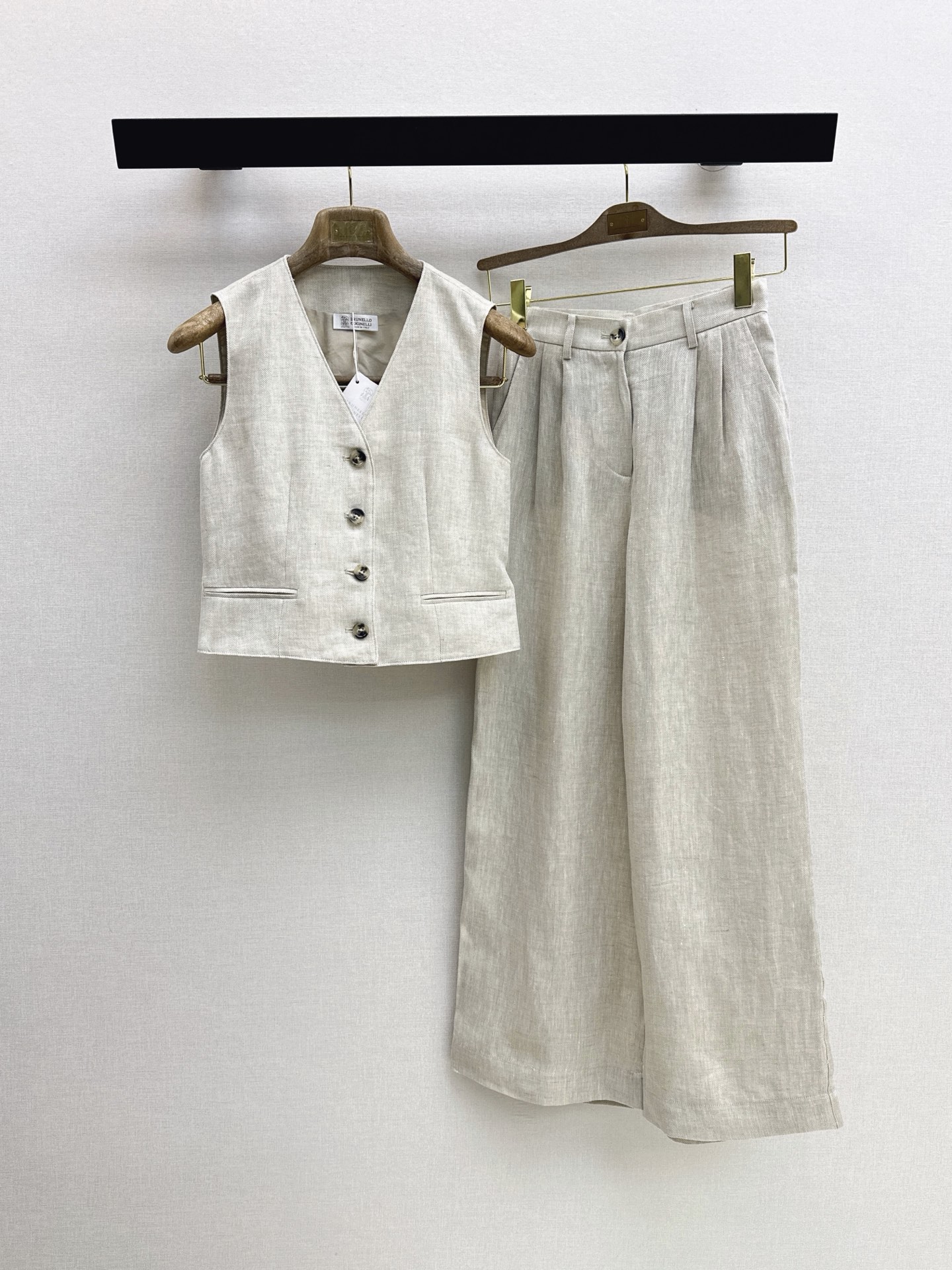 Loro New Linen suit