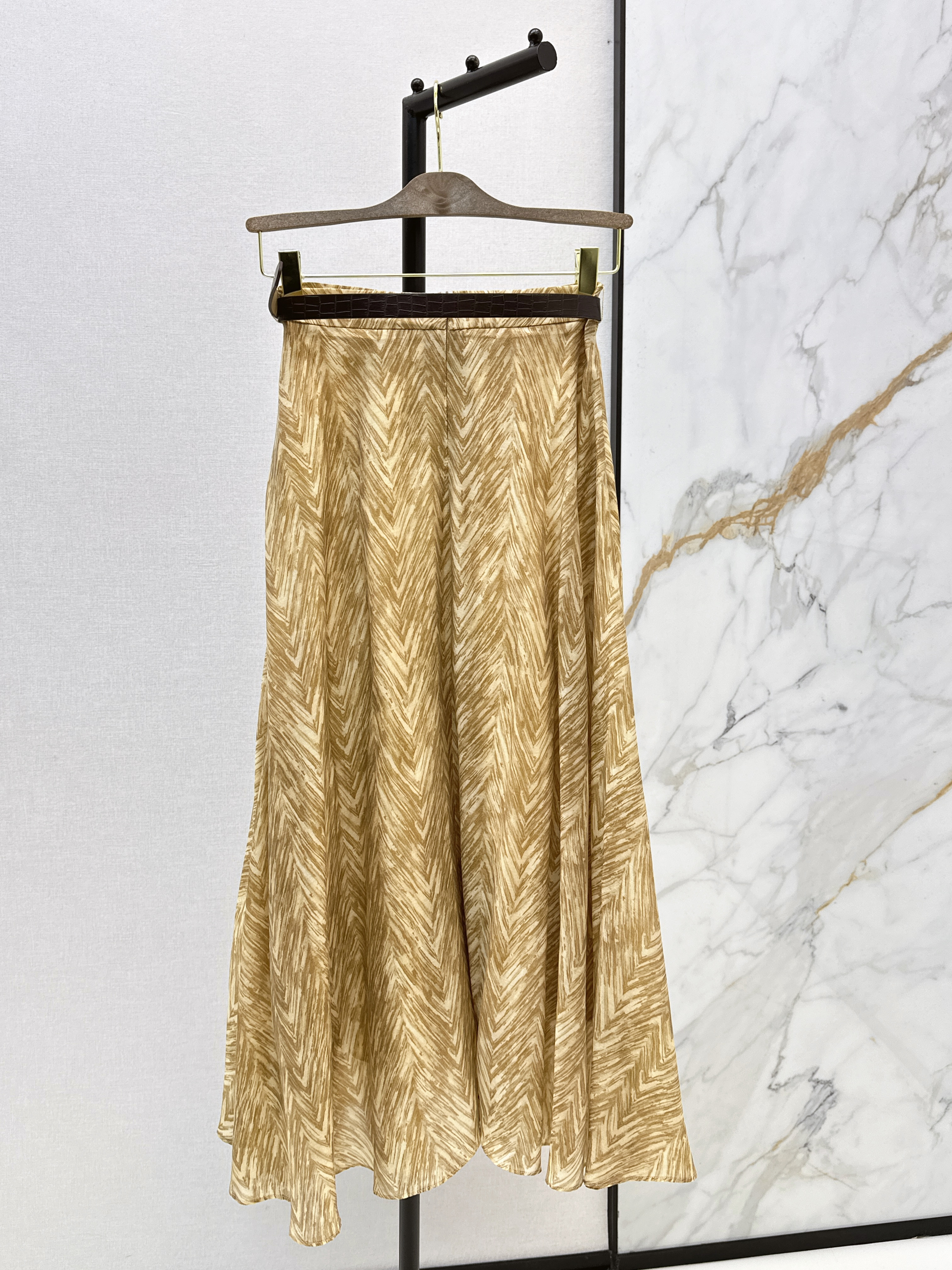 Brun New print skirt