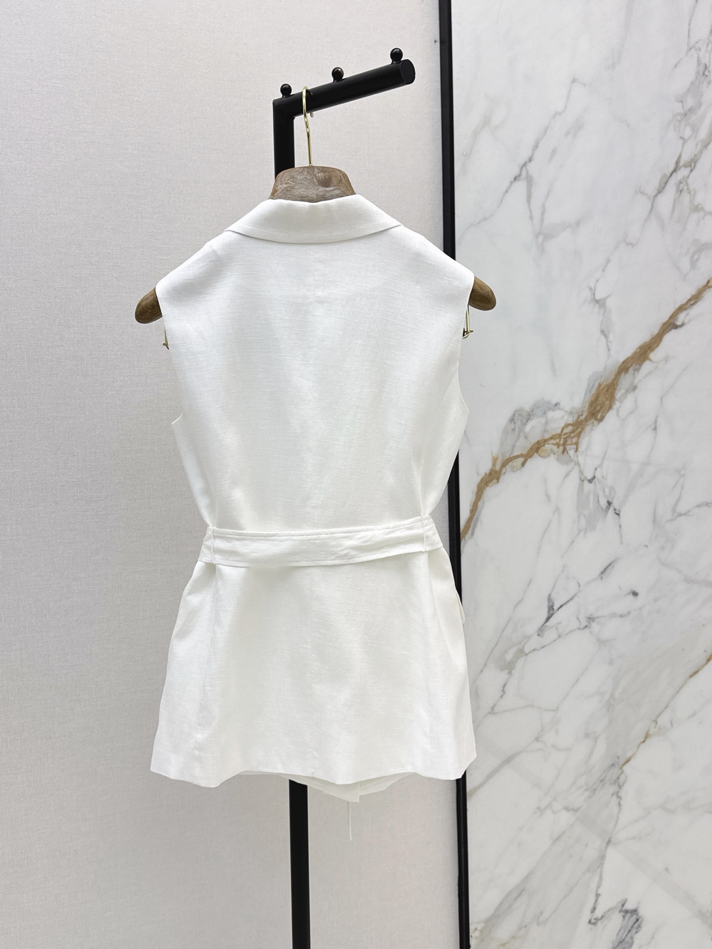 Brun New Color-block vest
