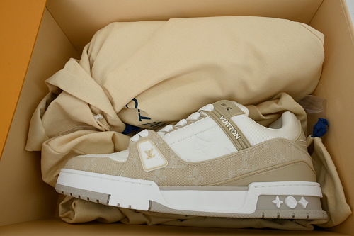 Pkkicks God Batch Louis Vuitton Sneakers Apricot (NFC)