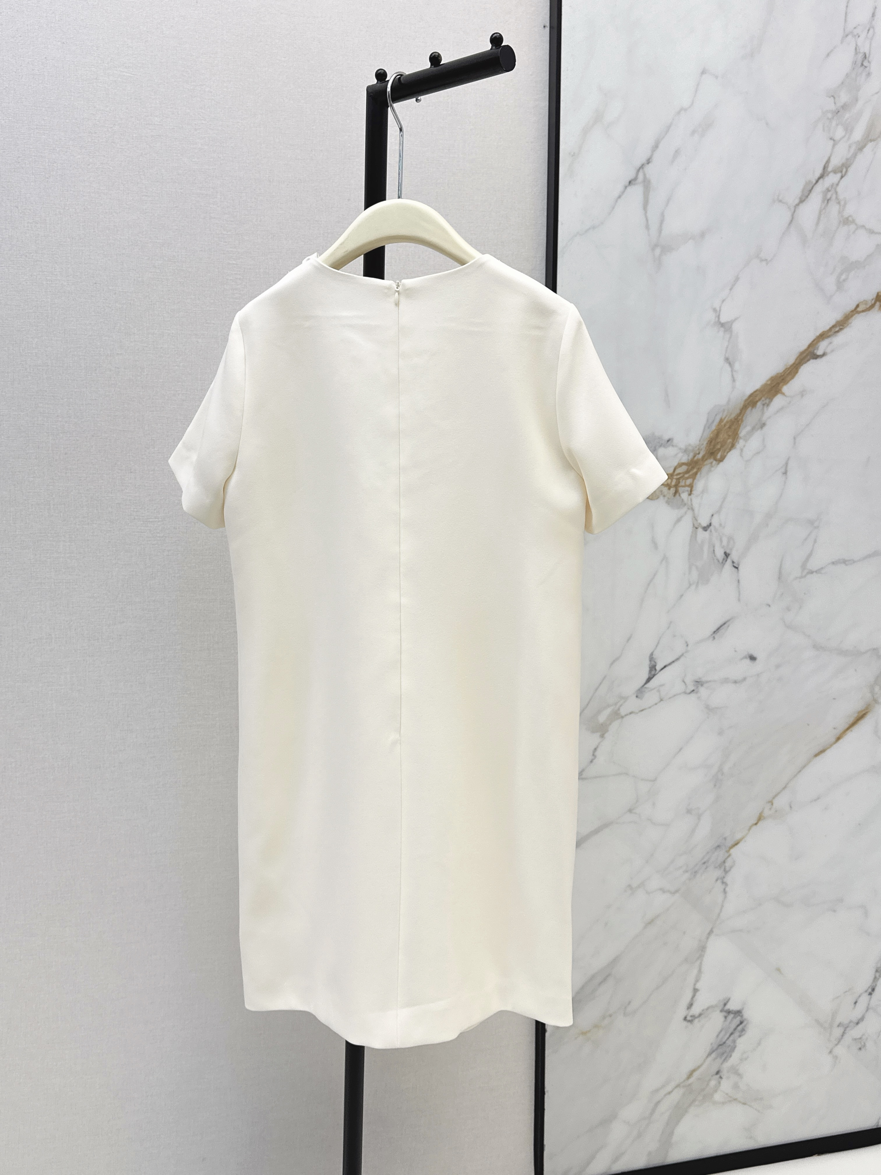 Val New bow rhinestone dress