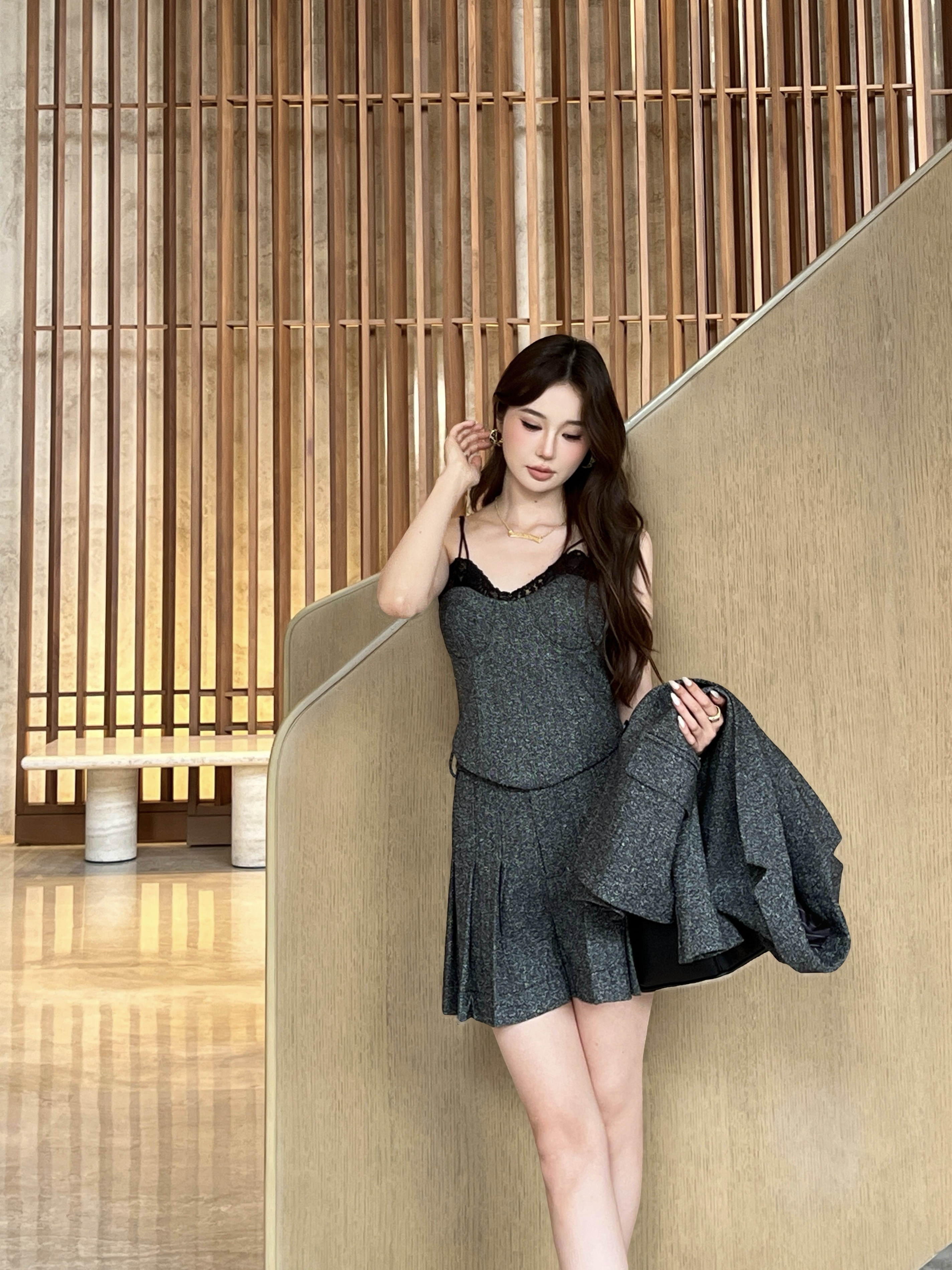 ES New lace tube top