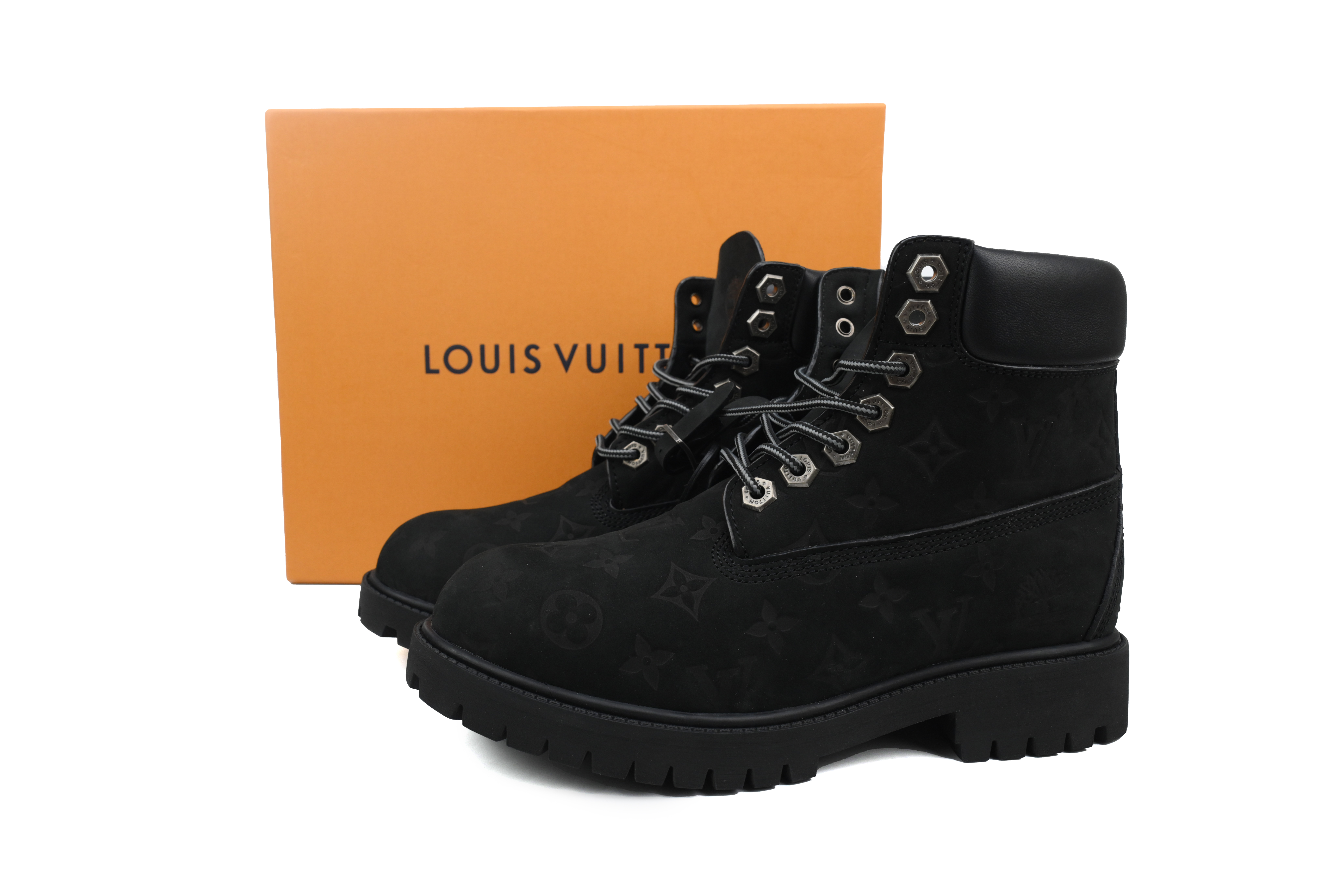 LOUIS VUITTON x Timberland 6-In Ankle Boot Black