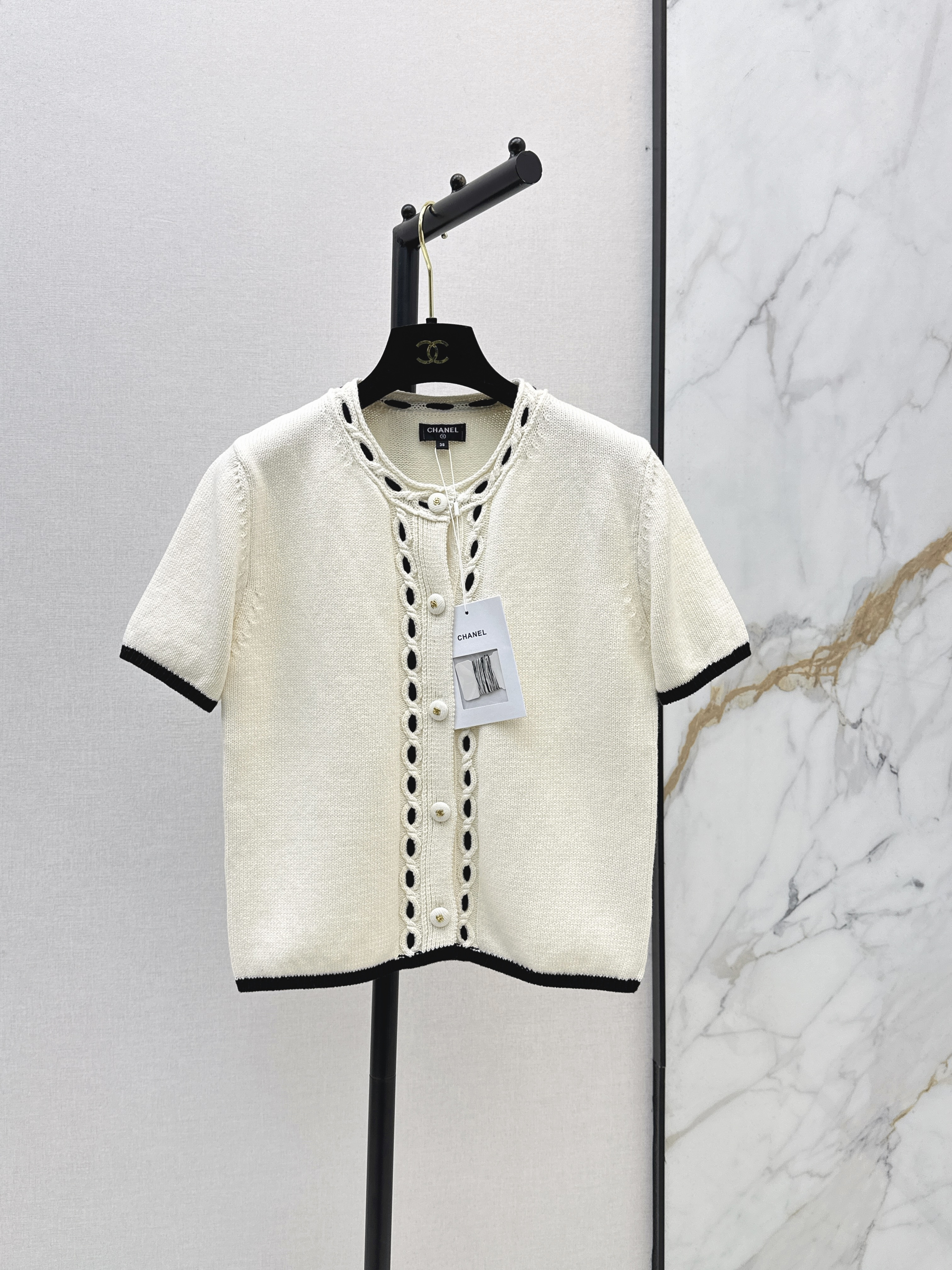 Chan New knitted cardigan