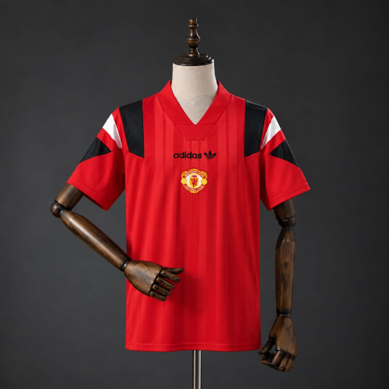 Manchester United 26/27 EQT Red Retro Fan Jersey