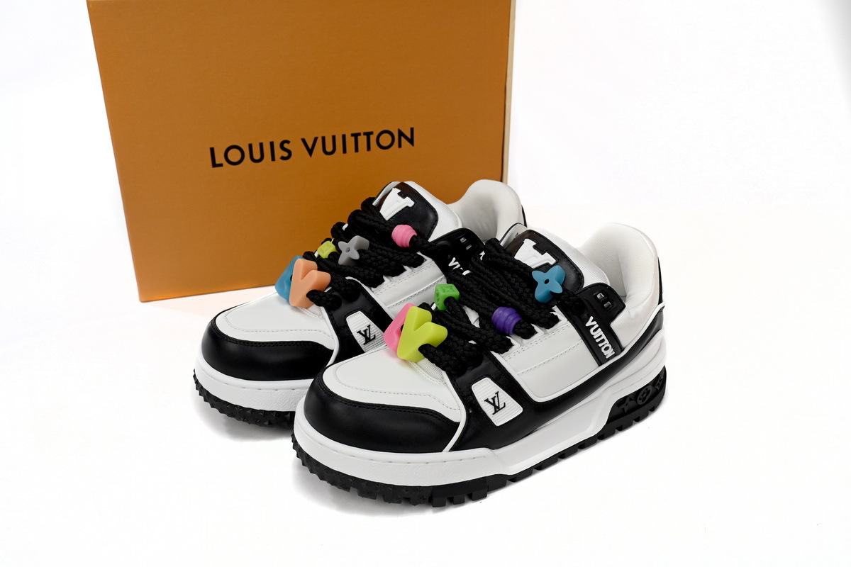 Pkkicks God Batch LOUIS VUITTON Black And White 1AB8SD