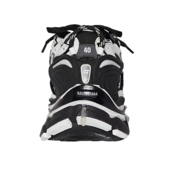 Balenciaga Runner Black White 677402W3RB29010