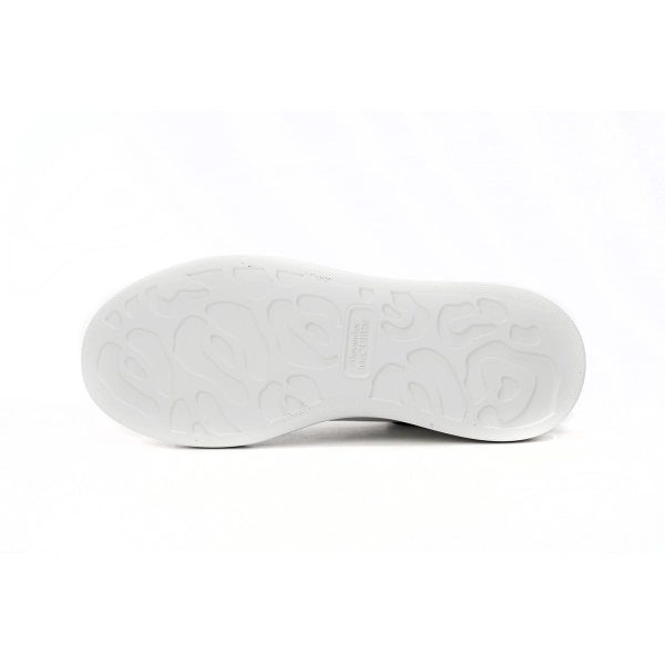 Alexander McQueen Sneaker Dlack Skin