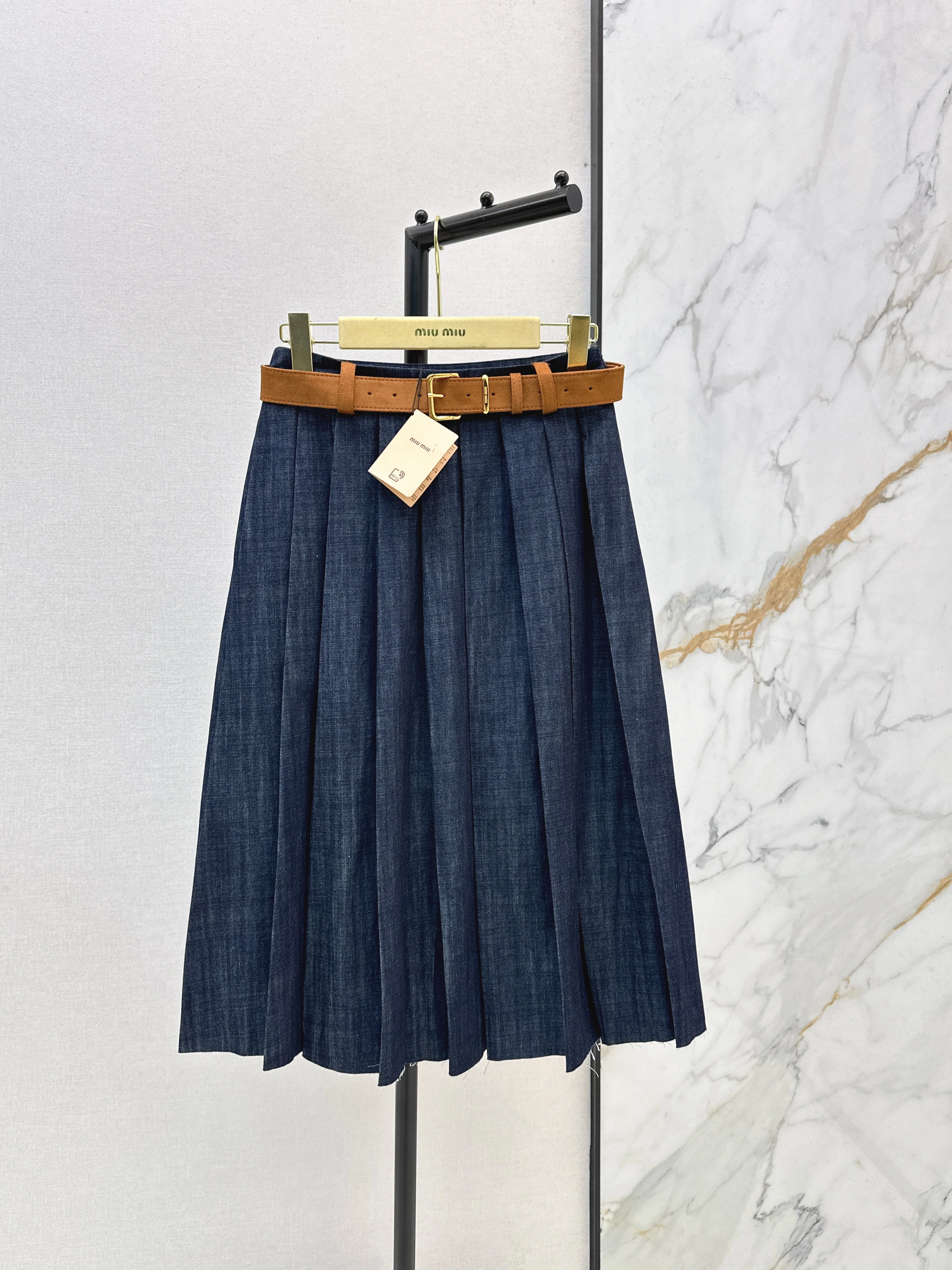 Miu NEW Denim skirt with belt