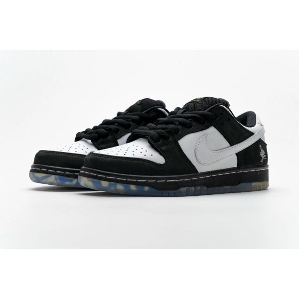 Staple x Nike SB Dunk Low “Panda Pigeon” BV1310-013