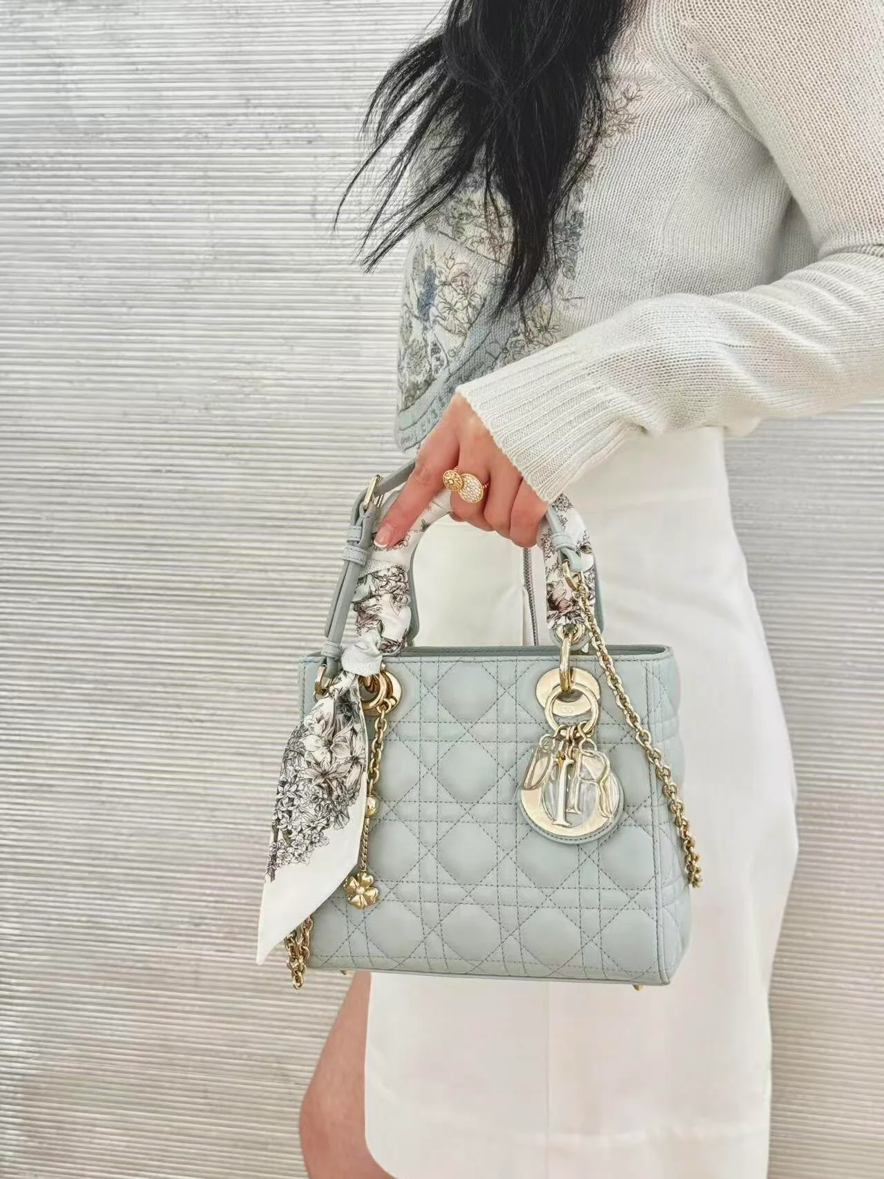 CD new product Daphne bag