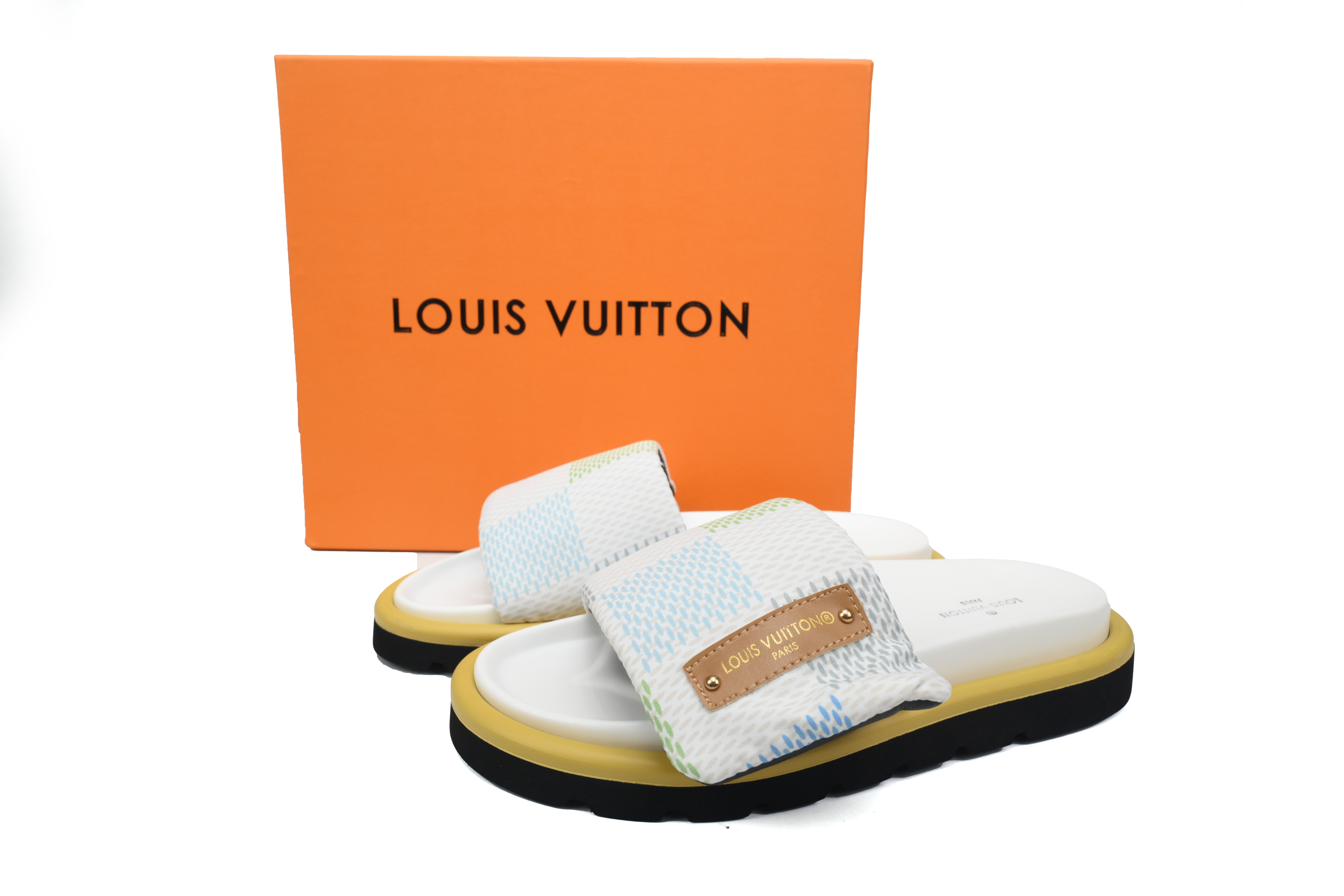 Pkkicks God Batch LOUIS VUITTON Pool Pillow Comfort White color grid
