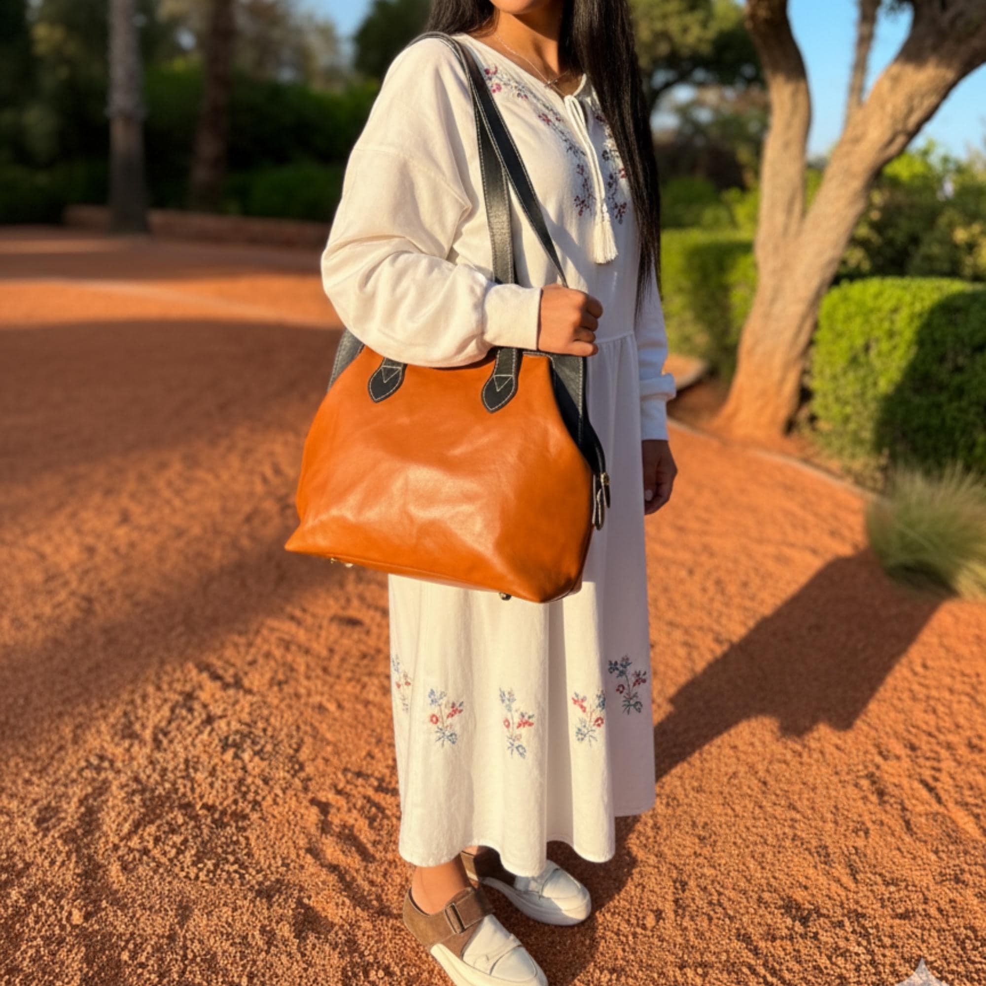 The Two-Tone Leather Doctor Bag