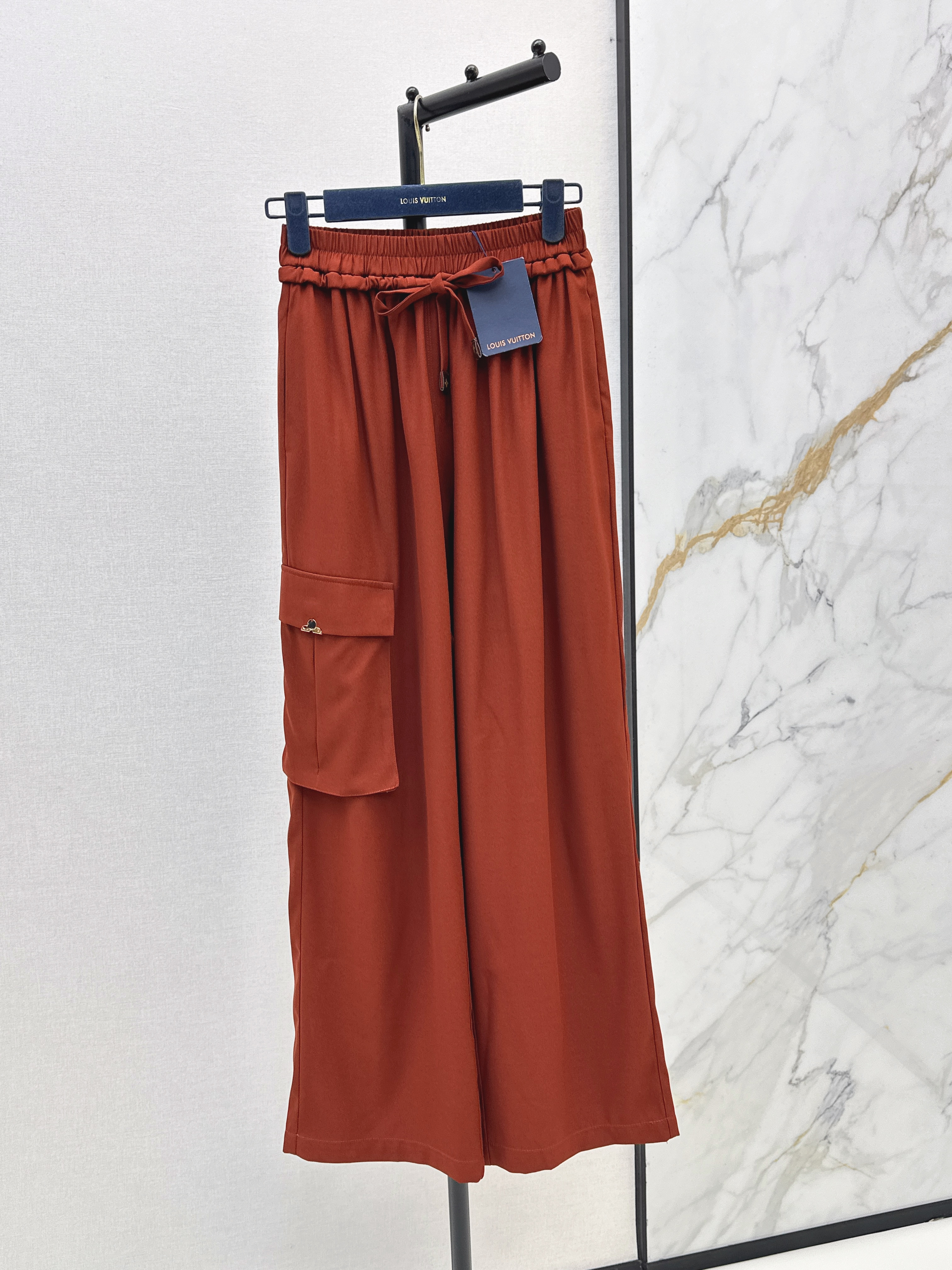 Louis New pants