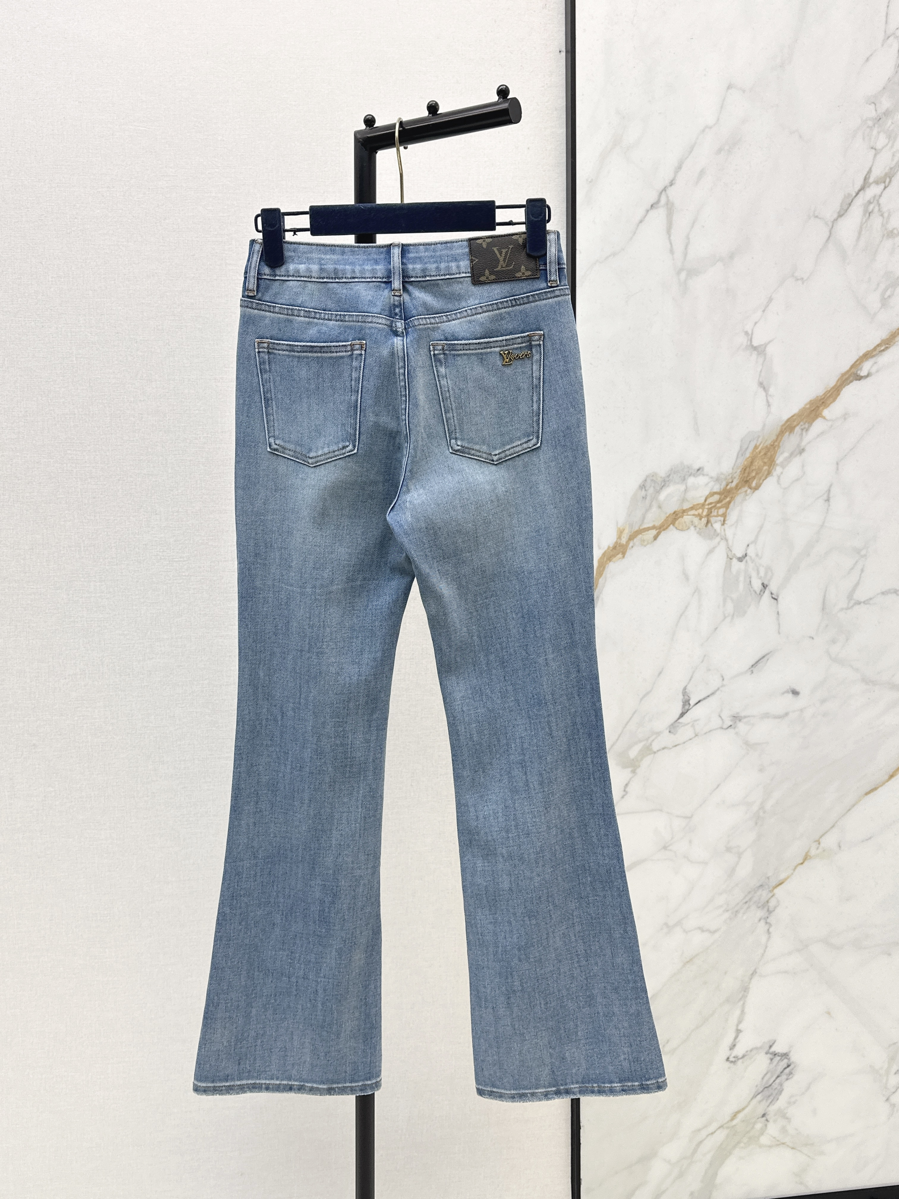 Loui New flared jeans