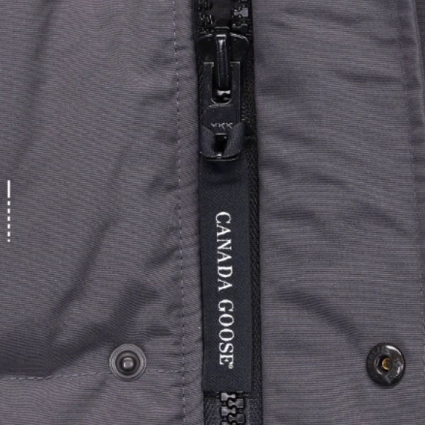 Canada Goose Red Label Wyndham Parka gray
