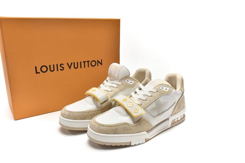 Pkkicks God Batch LOUIS VUITTON Trainer Beige Cloth Cover GO0220