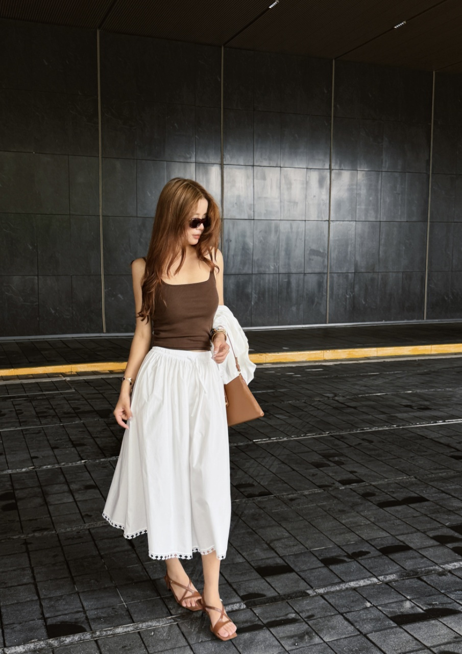 Celi New hollow skirt