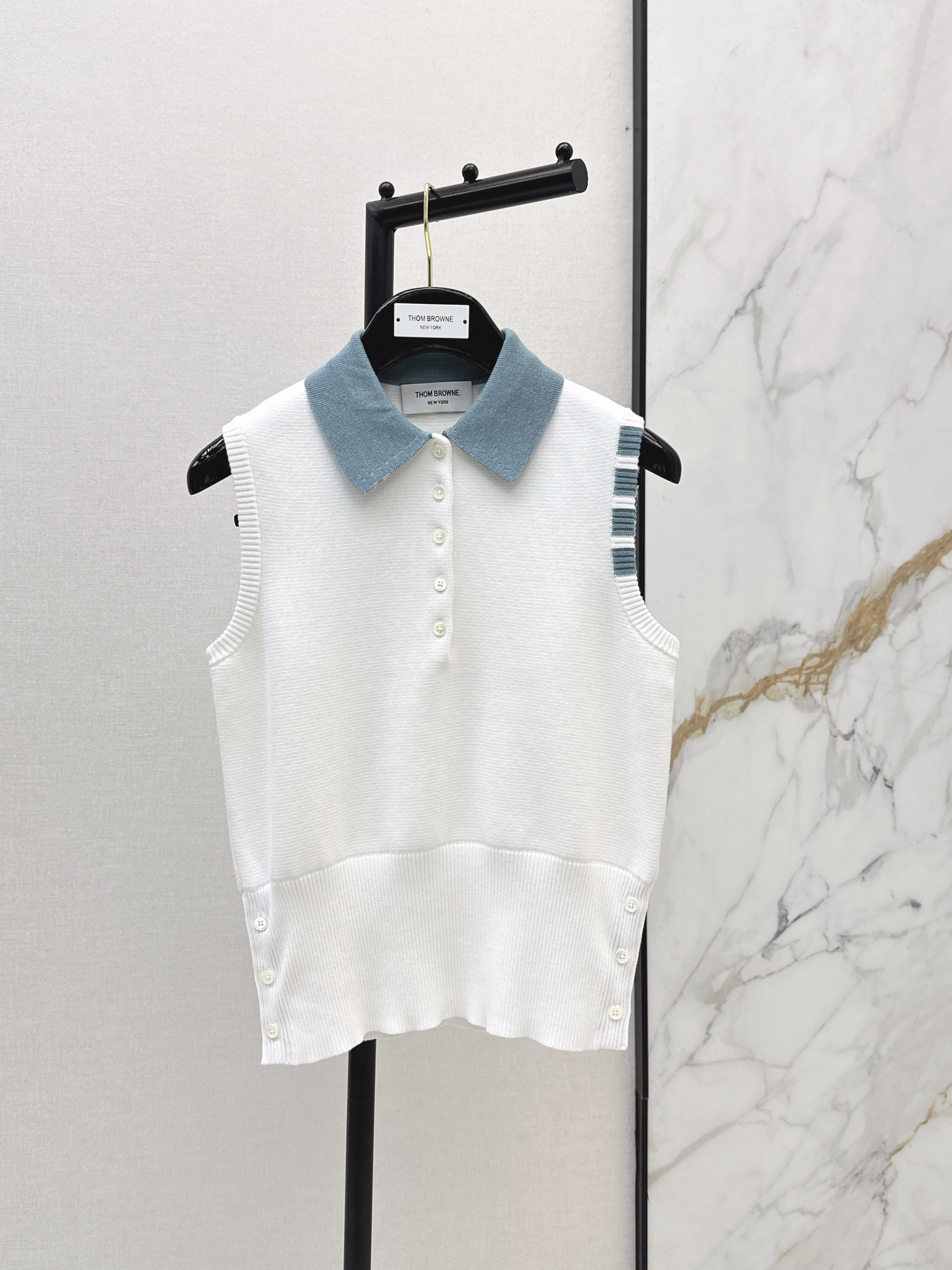 Thom New sleeveless polo knit vest