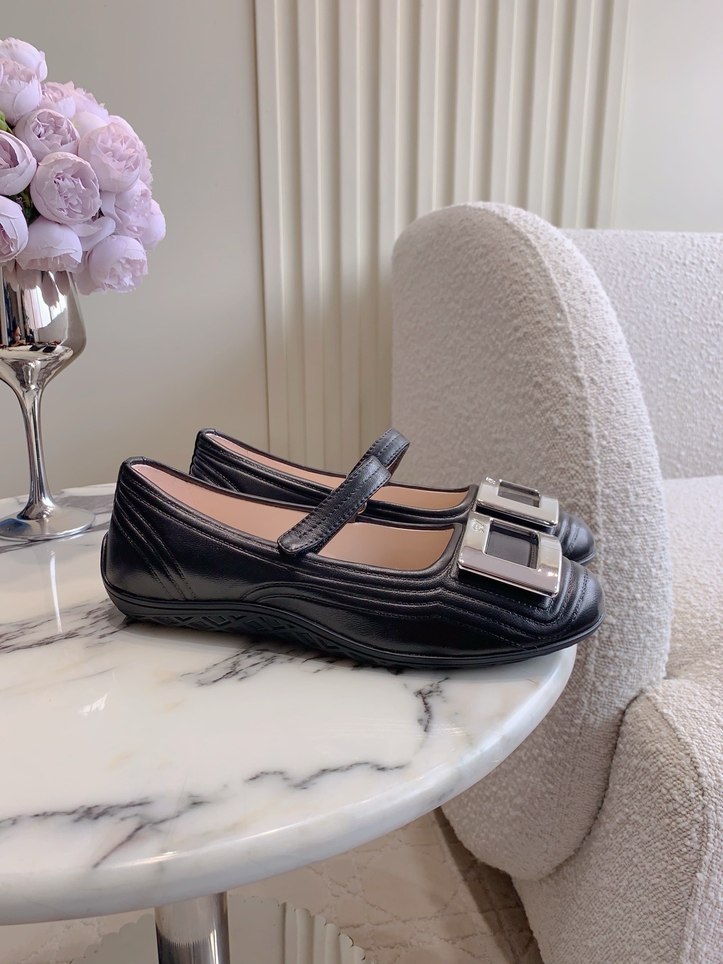 Roger New Square buckle flats