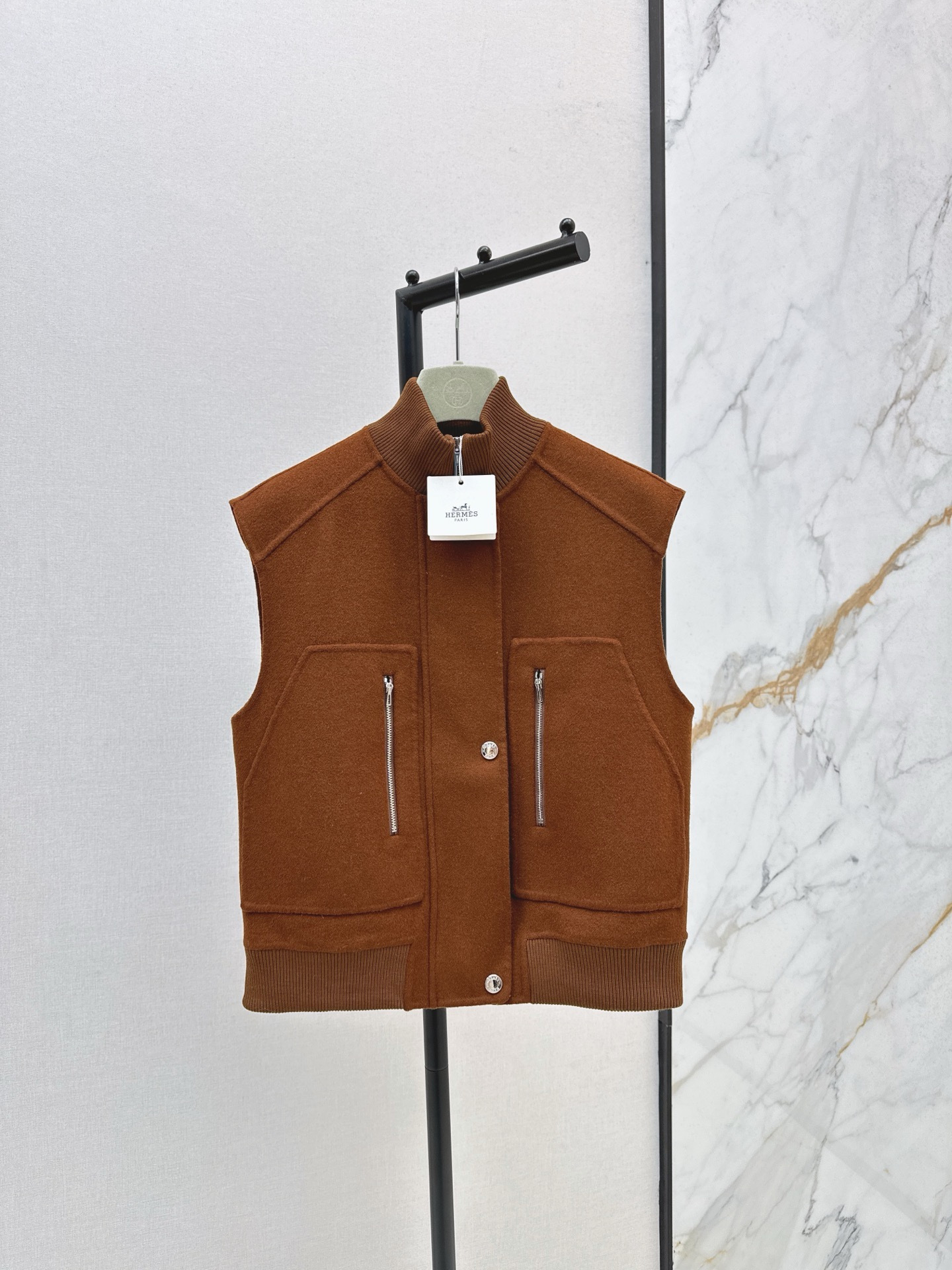 Herm New Vest jacket