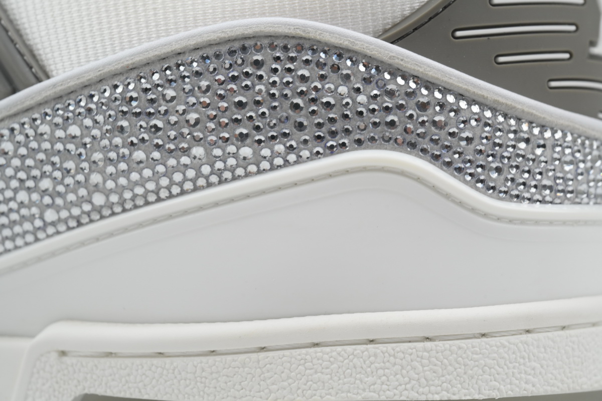 Pkkicks God Batch LOUIS VUITTON Trainer Grey white