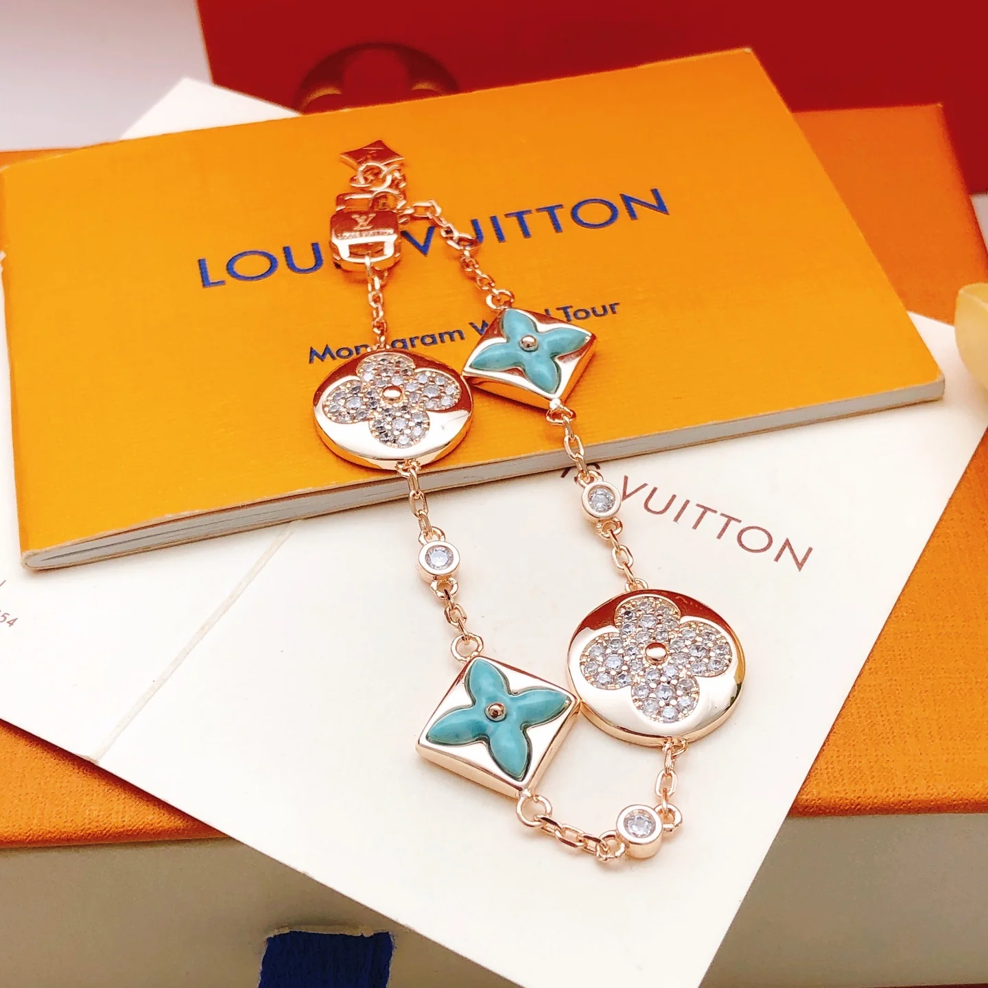 Louis New Blue floral bracelet