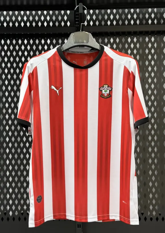 Southampton Home Jersey Fan Version 26/27