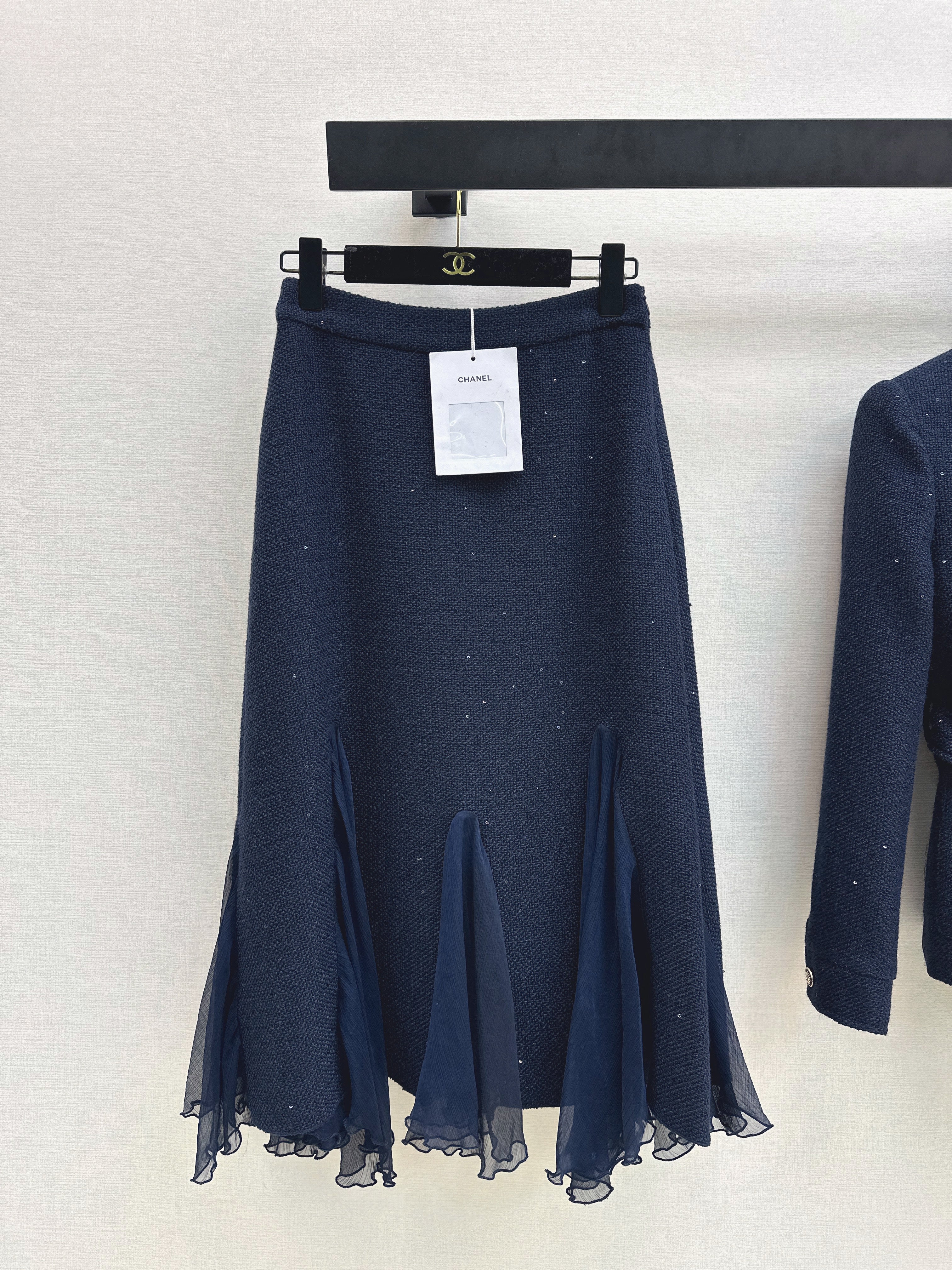 Chan NEW contract mesh skirt