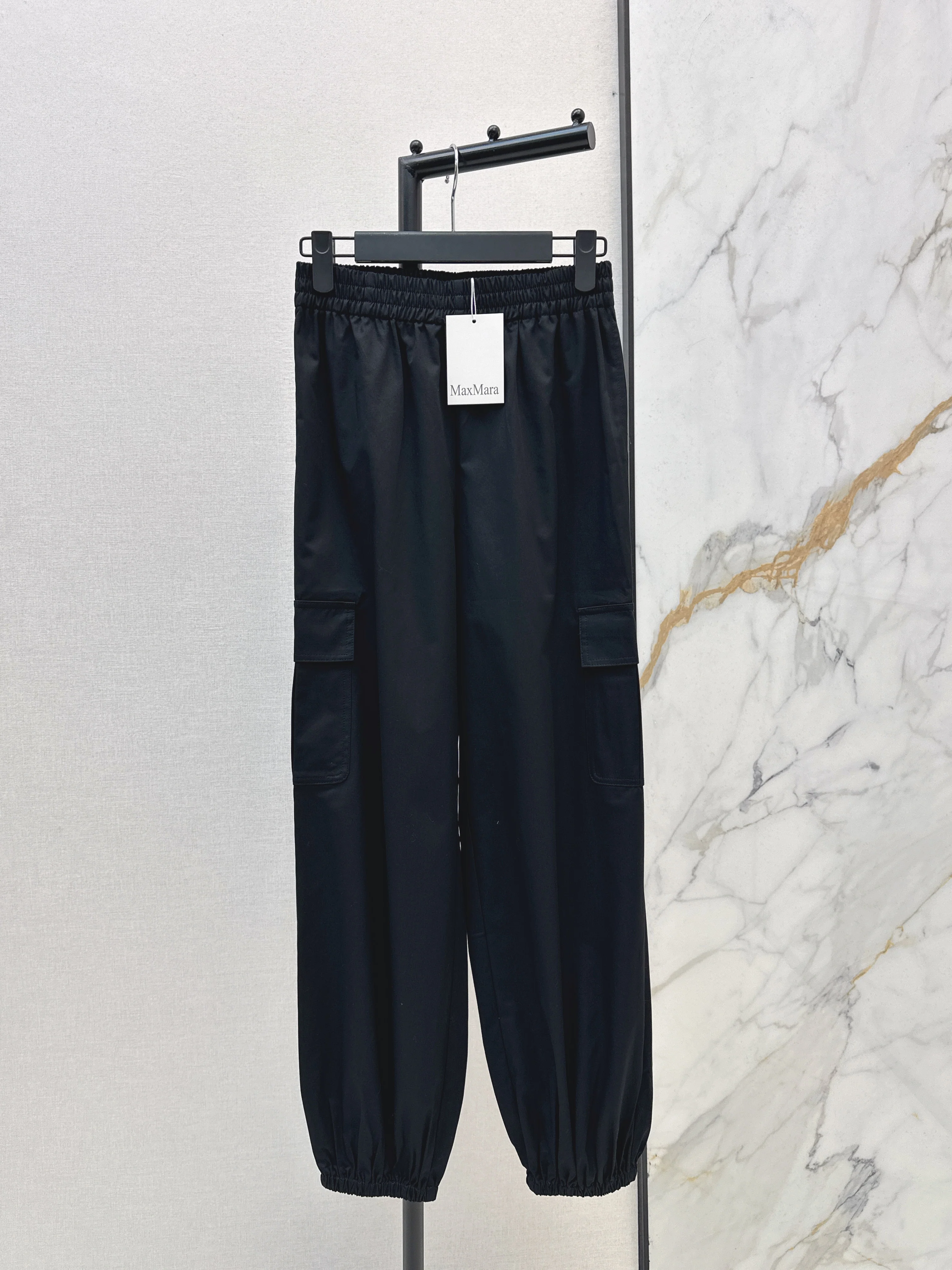 Max NEW cargo pants