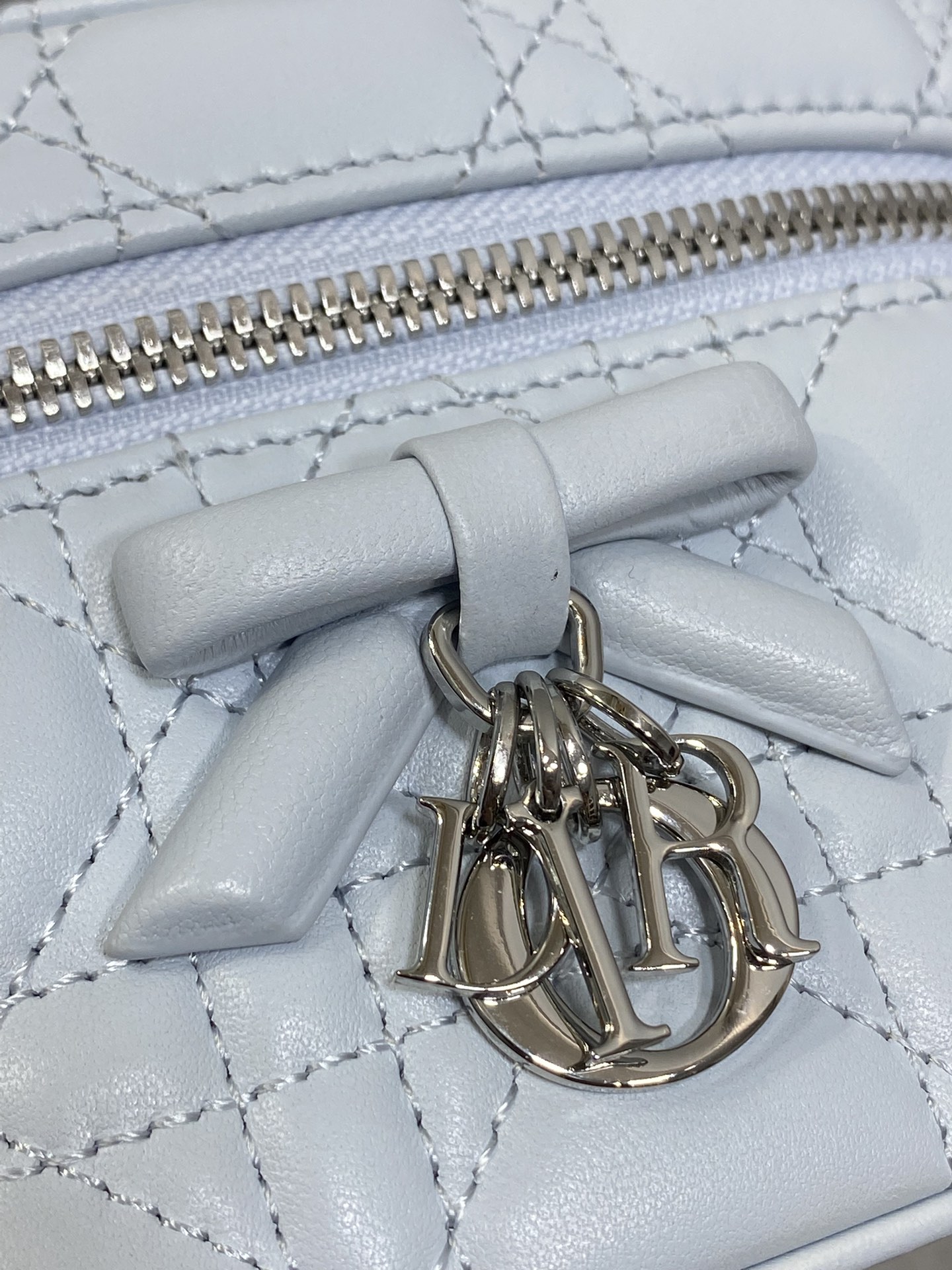 CD New Bow Makeup Bag