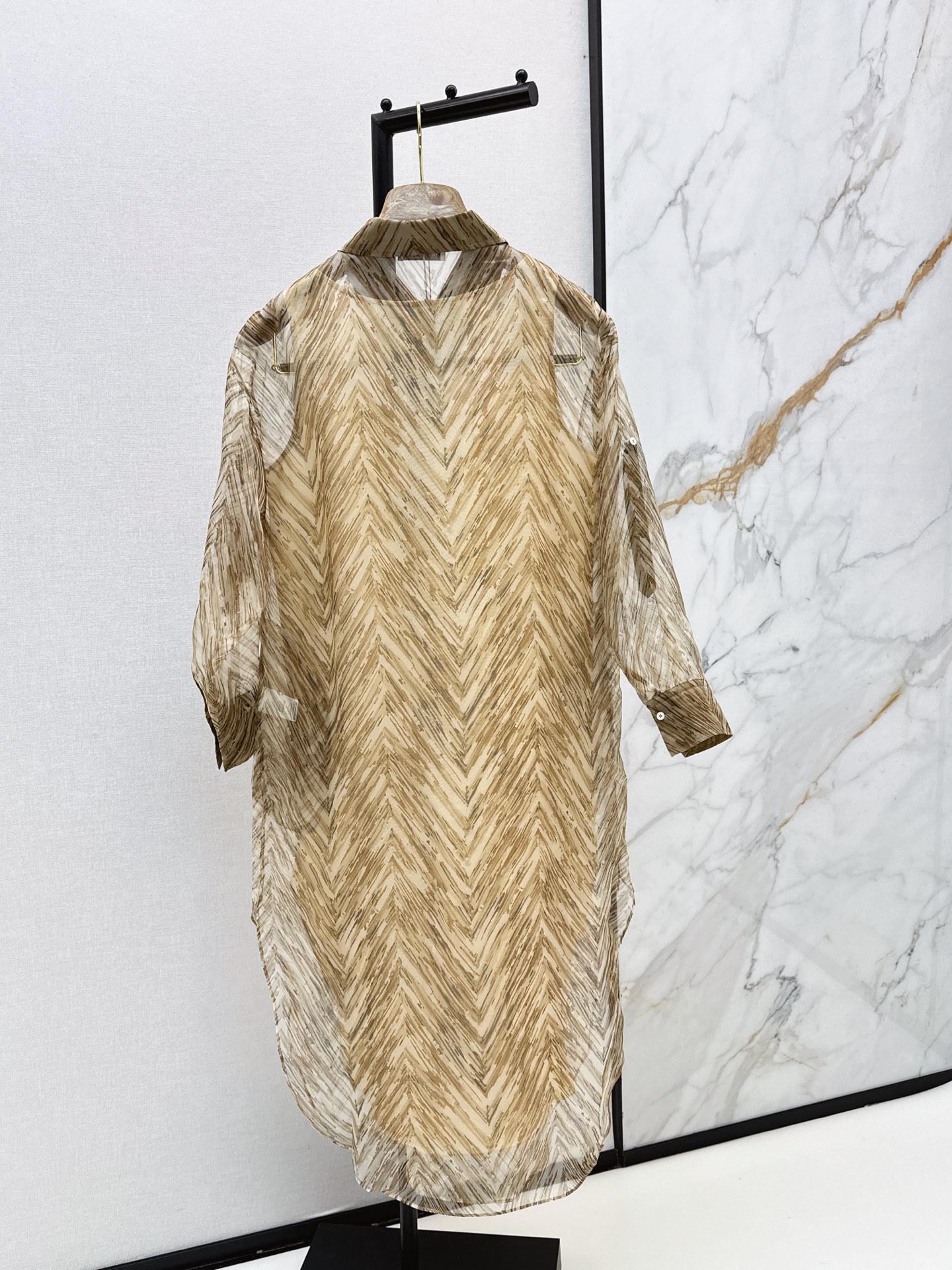 Brun New Printed shirt dress